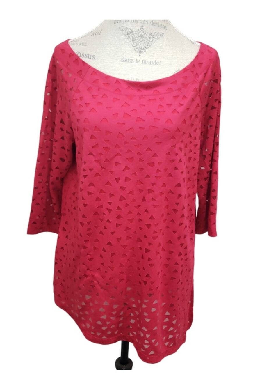 Perseption Concept Red Triangle Shape See Through Side HighLow 3/4 Sleeve Blouse